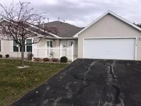 2915 Salem Meadows Dr SW, Rochester, MN 55902