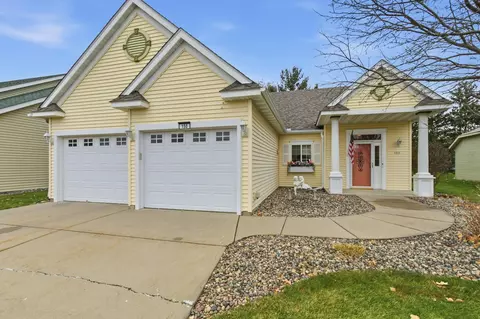 150 Cheval Dr, Sartell, MN 56377