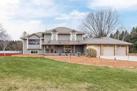 10357 117th St N, Grant, MN 55082