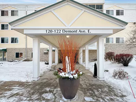 122 Demont Ave E #358, Little Canada, MN 55117