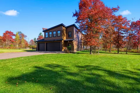 16913 Piper Ln, Brainerd, MN 56401