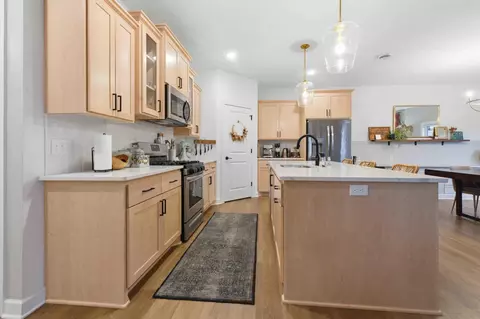 Kitchen - 16913 Piper Ln, Brainerd, MN 56401 photo 1 of 2