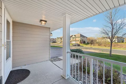 Exterior - 1112 Station Trl, Eagan, MN 55123 photo 5 of 10