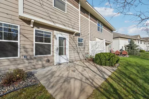 Exterior - 1112 Station Trl, Eagan, MN 55123 photo 8 of 10