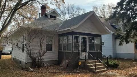 4338 James Ave N, Minneapolis, MN 55412