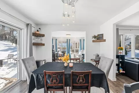 Dining - 9865 Beard Ave S, Bloomington, MN 55431 photo 2 of 3
