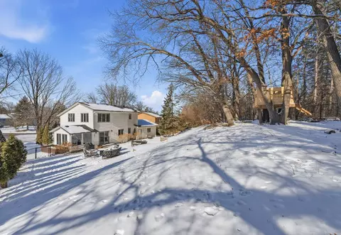 Exterior - 9865 Beard Ave S, Bloomington, MN 55431 photo 9 of 14