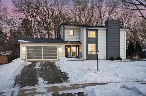 Exterior - 9865 Beard Ave S, Bloomington, MN 55431 photo 4 of 14