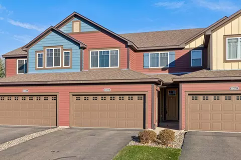 3081 Countryside Ave #B, Woodbury, MN 55129