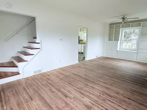 Living - 821 Brook St, Brainerd, MN 56401 photo 1 of 3