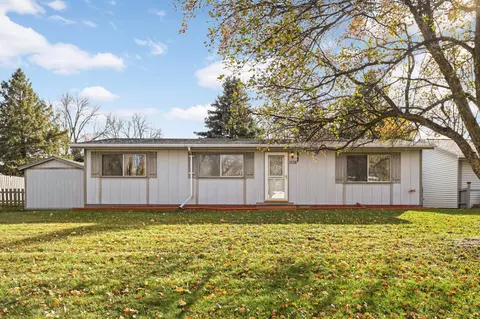 1538 12th Ave W, Shakopee, MN 55379