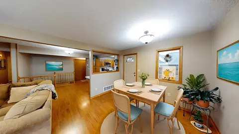 Dining - 5134 Eagle Lake Rd, Willmar, MN 56201 photo 1 of 1