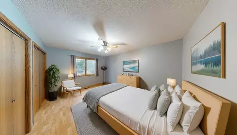 Bedroom - 5134 Eagle Lake Rd, Willmar, MN 56201 photo 1 of 3