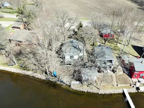 5134 Eagle Lake Rd, Willmar, MN 56201