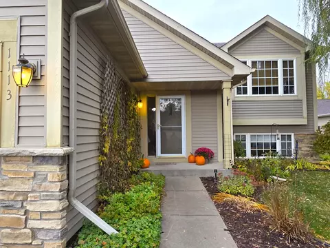 1113 N Cheyenne St, Roberts, WI 54023 photo 2