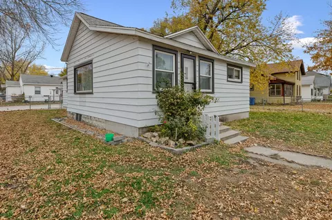 529 Olmstead St, Winona, MN 55987