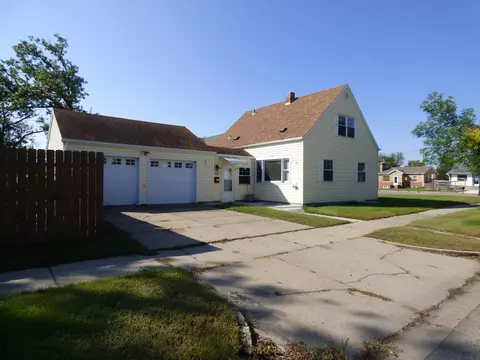 1320 Bemidji Ave N, Bemidji, MN 56601
