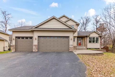 22922 Silverod St NW, Saint Francis, MN 55070