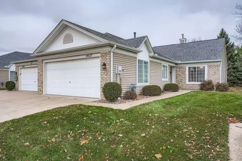 14527 Eureka Ct, Apple Valley, MN 55124