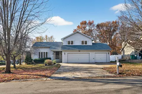 12760 Raven St NW, Coon Rapids, MN 55448