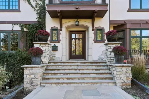 Exterior - 3 Circle E, Edina, MN 55436 photo 2 of 3