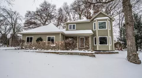 17379 Hayes Ave, Lakeville, MN 55044
