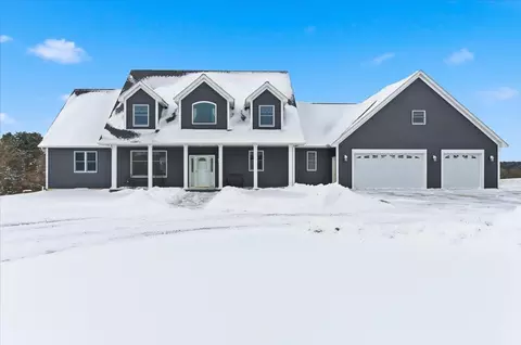 417 Rice Lake Rd, Somerset, WI 54025
