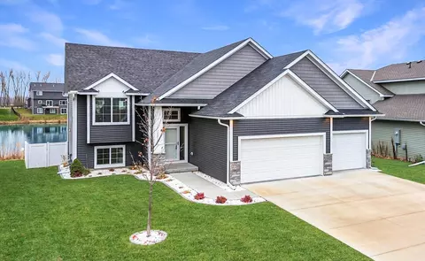 2730 213th St W, Farmington, MN 55024