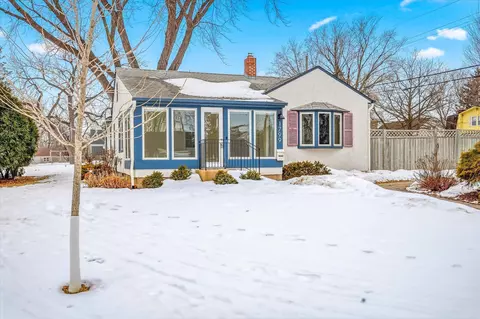 1799 Lindy Ave, Roseville, MN 55113