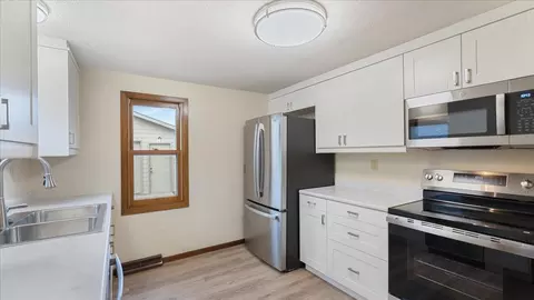 638 Julii St, Willmar, MN 56201 photo 6