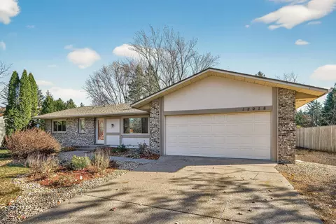 13018 Findlay Ave, Apple Valley, MN 55124