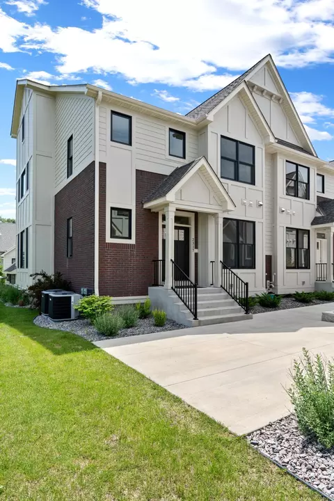 2357 Simply Living Ln, Hudson, WI 54016