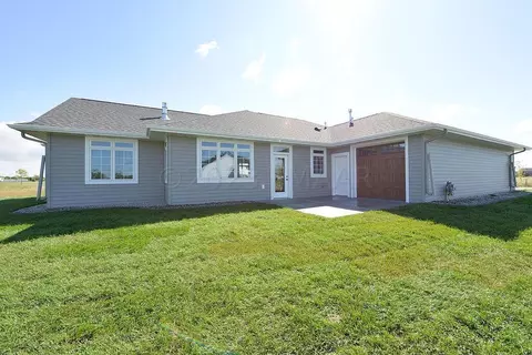 Exterior - 201 Emma Ct, Mapleton, ND 58059 photo 3 of 3