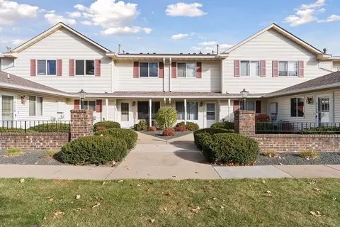 4104 White Bear Pkwy, White Bear Lake, MN 55110