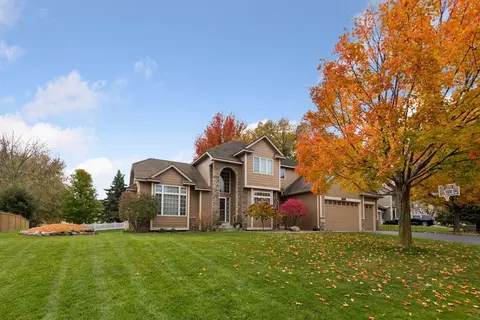 6685 Walnut Dr, Mound, MN 55364