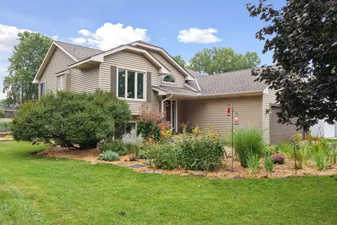 1001 67th Ave NE, Fridley, MN 55432