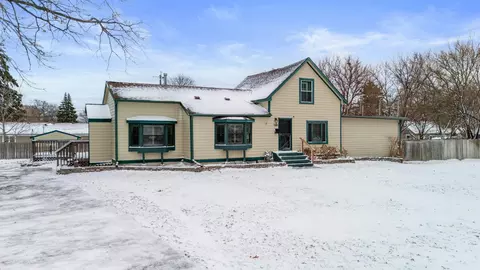 5818 Emerson Ave N, Brooklyn Center, MN 55430