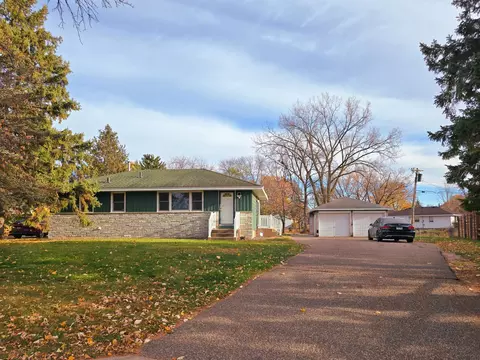 1925 Teton Trl, Brooklyn Park, MN 55444