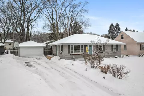 5573 Fairview Ave N, Shoreview, MN 55126