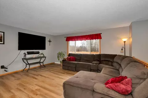 3605 Lindahl Rd, Hermantown, MN 55810 photo 7