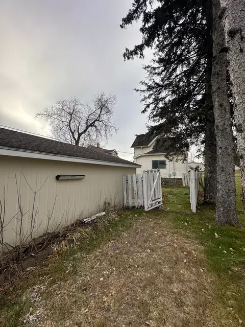 Exterior - 623 3rd St, Duluth, MN 55810 photo 8 of 8