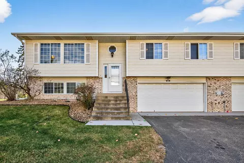 4410 Clover Ln, Eagan, MN 55122