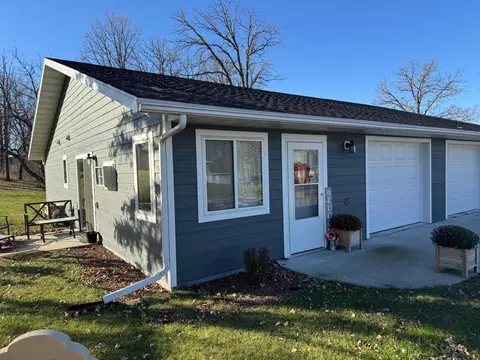 204 W Poplar Ave UNIT A, Badger, MN 56714