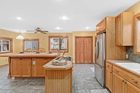 1803 Eustis St, Saint Paul, MN 55113 photo 15