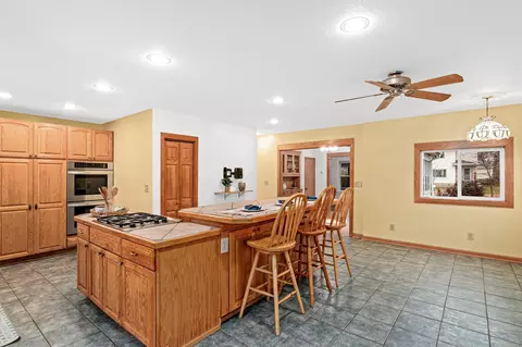 1803 Eustis St, Saint Paul, MN 55113 photo 14