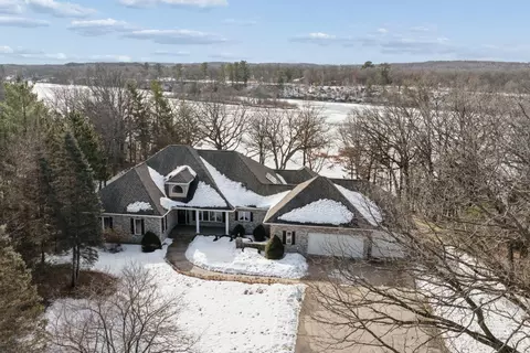 4100 Ricecliff Ln NW, Rice, MN 56367