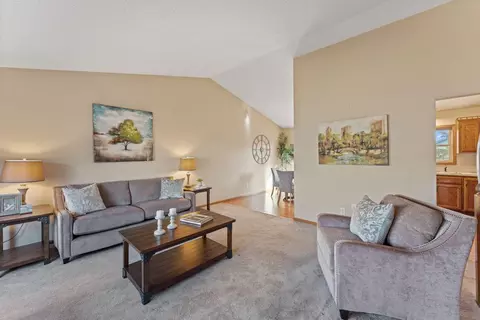 14914 Covington Ave, Rosemount, MN 55068 photo 3