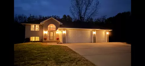371 3rd St S, Montrose, MN 55363