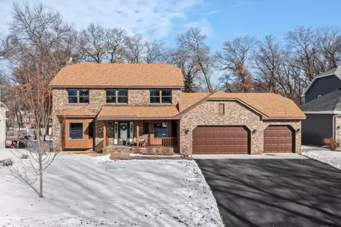 115 Woodridge Ln, Lino Lakes, MN 55014