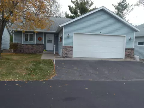 1403 33rd Ave N #4, Saint Cloud, MN 56303
